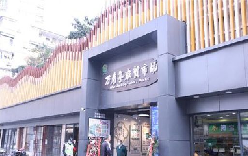洞口装招牌时，需要注意什么？