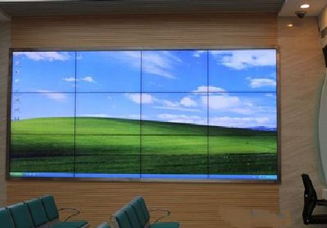 洞口液晶拼接屏的另类用法。